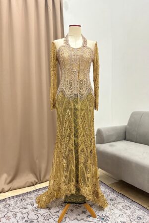 AURA PUTRI