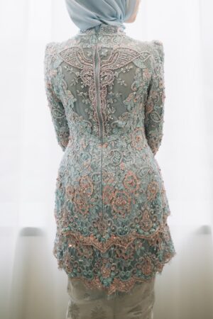 TYAS KEBAYA